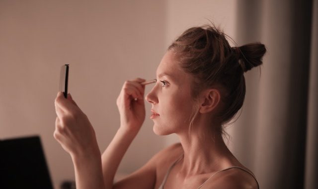 medecineetbienetre.com Beauté bien être astuce et conseil pour faire son maquillage sois même.